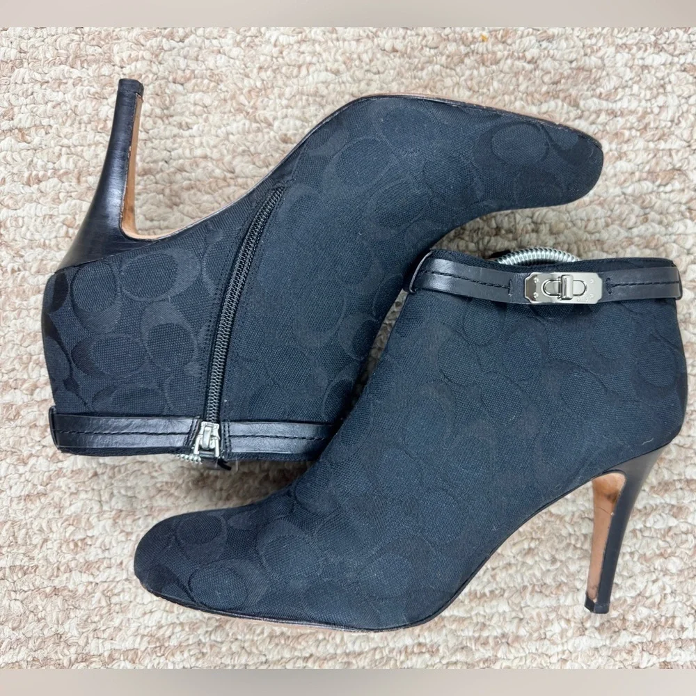 Coach Bennett Blark ankle boots Size 11